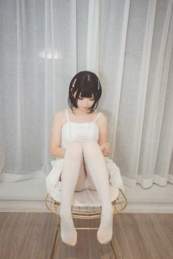 [萝莉COS] 面饼仙儿 - 白色空间(9P)-萝莉