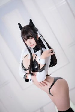 [萝莉COS] 萌妹菌烨tako - 爱宕犬赛车 Part1(9P)-香车,猫女