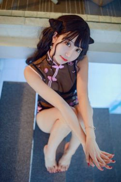 [萝莉COS] 黑川 - 小恶魔旗袍(18P)-旗袍,透视