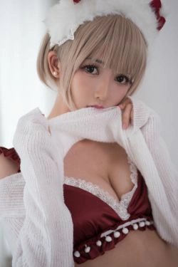 [萝莉COS] 鳗鱼霏儿 - 兽耳 圣诞白网袜(18P)-COS