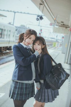 [萝莉COS] 黑川 - JK百合(20P)-校服,姐妹花