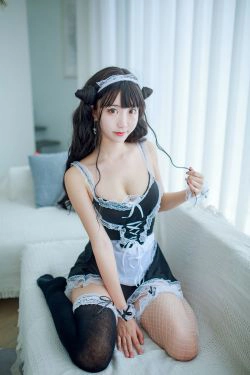 [萝莉COS] 黑川 - 小恶魔女仆装(26P)-女仆