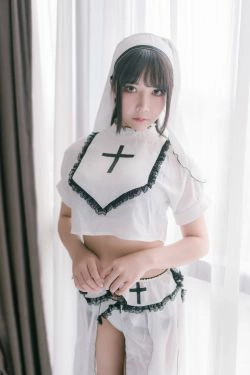 [萝莉COS] 二次元妹子抱走莫子aa - 纯白修女(42P)-COS