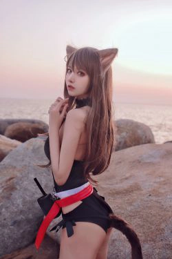[萝莉COS] Shika小鹿鹿 - 天火泳装(22P)-COS