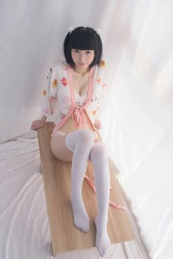 [轻兰映画] SPL.004  妹妹头少女的白丝(60P)-睡衣,萝莉
