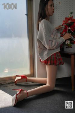 [一千零一夜IESS] 西瓜 《浓缩胶囊》圣诞特辑(99P)-圣诞,凉鞋,美腿,高跟