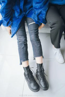 [丝意SIEE] 含含&圆圆 镜中姐妹（下）(51P)-牛仔,美脚