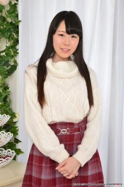 [LOVEPOP] Kanon Momoha 百葉花音 Photoset 05(55P)-毛衣