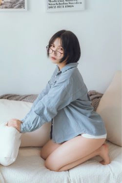 COSER美女逐月su 蓝色衬衫(22P)-衬衫,眼镜