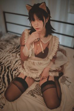 COSER美女逐月su 透明女仆(46P)-女仆