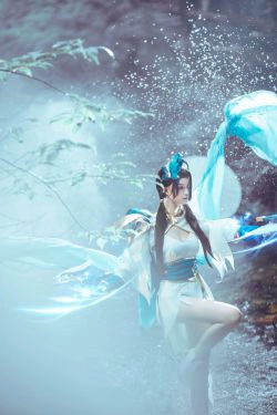 人气coser戚顾儿MIKI 王者荣耀 虞姬云霓雀翎(14P)-COS