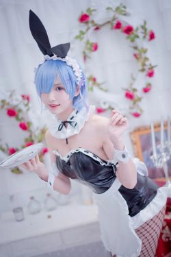 超人气Coser鳗鱼霏儿 蕾姆(14P)-COS