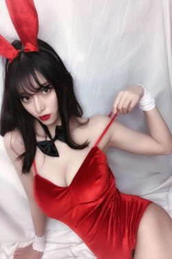銘銘Kizami 红丝绒兔女郎(64P)-兔女郎