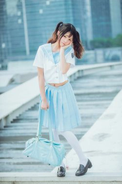 桜桃喵 穿制服的样子(10P)-校服