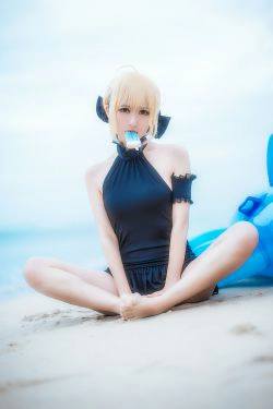 超人气Coser鳗鱼霏儿 King of Knight 海边(11P)-海边,COS