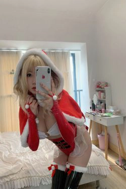 蜜桃少女是依酱呀 雪夜锦礼(29P)-COS