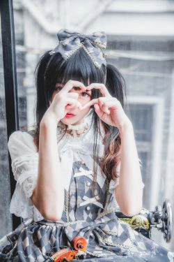 桜桃喵 雨中的猫(10P)-猫女