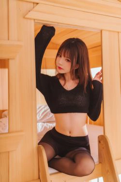 桜桃喵 黑&白 之 性感黑(32P)-毛衣,黑丝