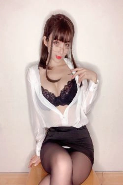 [COS福利] COS福利rioko凉凉子 - 教师自拍(18P)-COS