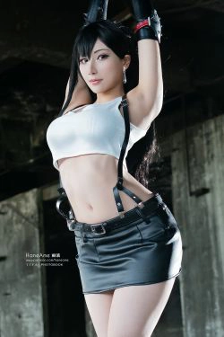 [COS福利] Hane Ame 雨波  《蒂法》offical 正裝(41P)-COS