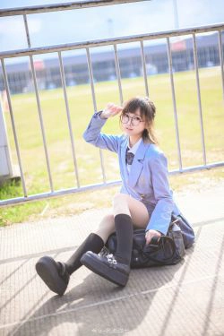 [COS福利] 动漫博主名濑弥七 - 夏日(9P)-校服,清纯,少女