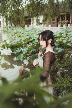 [COS福利] 动漫博主弦音sic - 汉服 长生殿(9P)-古典