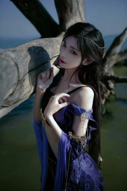 [COS福利] 动漫博主南桃Momoko - 九灵常服(16P)-COS