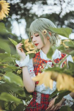 [COS福利] 小姐姐弥音音ww - 四季のフラワーマスター(17P)-COS