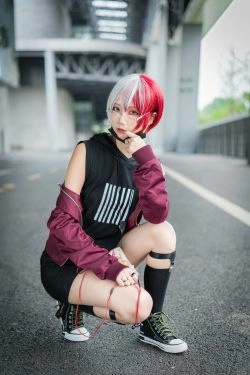 [COS福利] 清纯少女五更百鬼 - 场照(8P)-COS