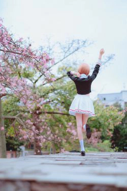 [COS福利] 动漫博主南桃Momoko - 木之本樱制服(9P)-COS