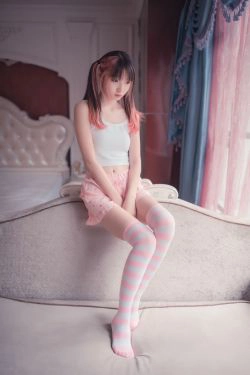 [喵糖映画] VOL.266 粉色夏日(50P)-萝莉
