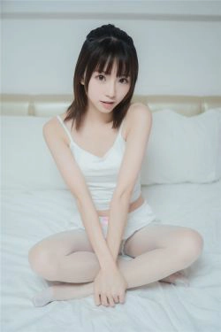 [喵糖映画] VOL.269 白色套装(40P)-背心,床上