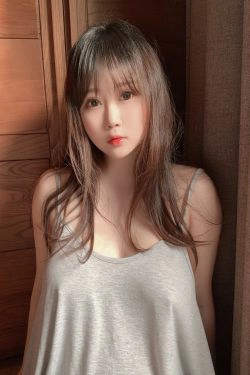 [Cosplay写真] 蜜桃少女是依酱呀 - 光(34P)-吊带,巨乳,萝莉