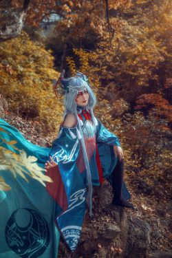 [Cosplay写真] 动漫博主弦音sic - 洛天依 上古神話(9P)-COS