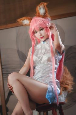 [Cosplay写真] 动漫博主w百合欧皇子w - 小玉 旗袍(20P)-COS