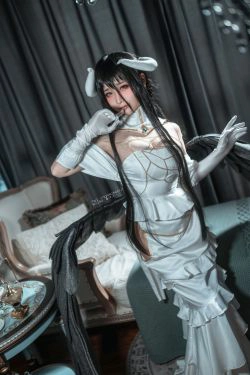 [Cosplay写真] 动漫博主蠢沫沫 - 雅儿贝德(40P)-COS