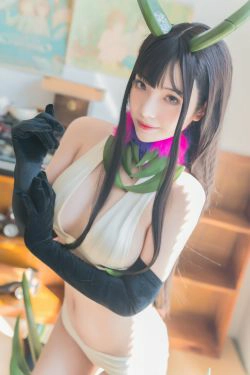 [Cosplay写真] 动漫博主雯妹 - 恶魔姐姐(28P)-COS