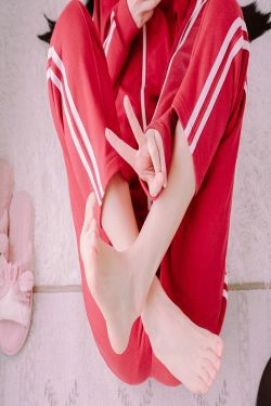 [Cosplay写真] 萌妹子眼酱大魔王w - 裸足(9P)-美足