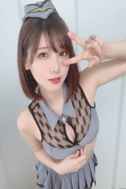 [网红COSER] 日本甜美COSERけんけん[fantia] 2020.05 上から見るか下から見るか(8P)-