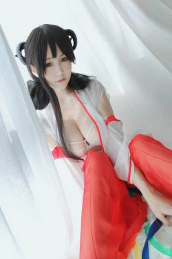 [网红COSER] 动漫博主小仓千代w - 巫女(34P)-COS