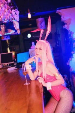 [网红COSER] izumi泉桃子福利 - 兔女郎(40P)-兔女郎