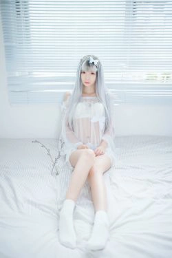 [网红COSER] 疯猫ss - 透明白纱(33P)-透视