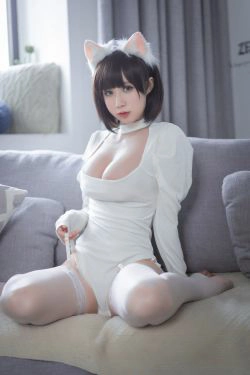 [网红COSER] 西园寺南歌 - 白猫白色连体衣(30P)-猫女
