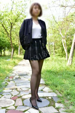 [大生模拍] No.032 潼潼 穿着黑丝逛公园(51P)-黑丝