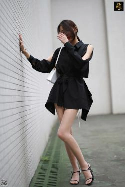 [丝慕] 特写集TX002 诗晴 《诗晴的肉色丝足》(81P)-肉丝,美腿,美脚