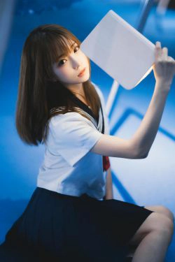 [Cosplay] 动漫博主Kitaro_绮太郎 - 十分之七的蓝(25P)-水手服