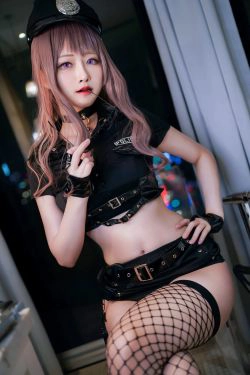 [Cosplay] COS妹子Arty亞緹 - 女警网袜(25P)-女警,网袜