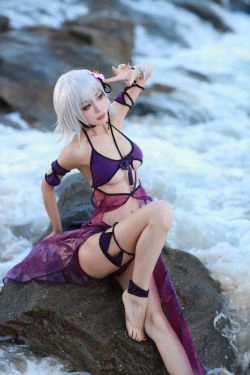 [Cosplay] 动漫博主水淼aqua - 贞德泳装(41P)-海边,COS
