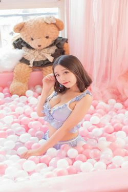 [Cosplay] 动漫博主穆零Mu0 - 海洋球(14P)-可爱