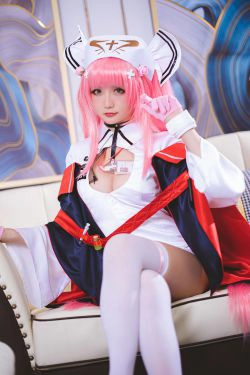 [COS福利] Coser小姐姐星之迟迟 - R-Maid《英仙座护士》(20P)-COS
